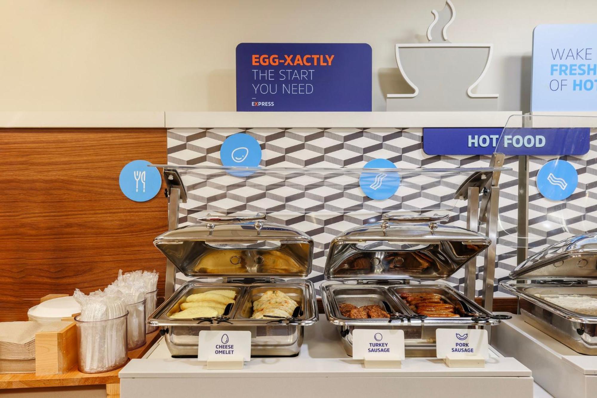 Holiday Inn Express Burlington By Ihg Dış mekan fotoğraf
